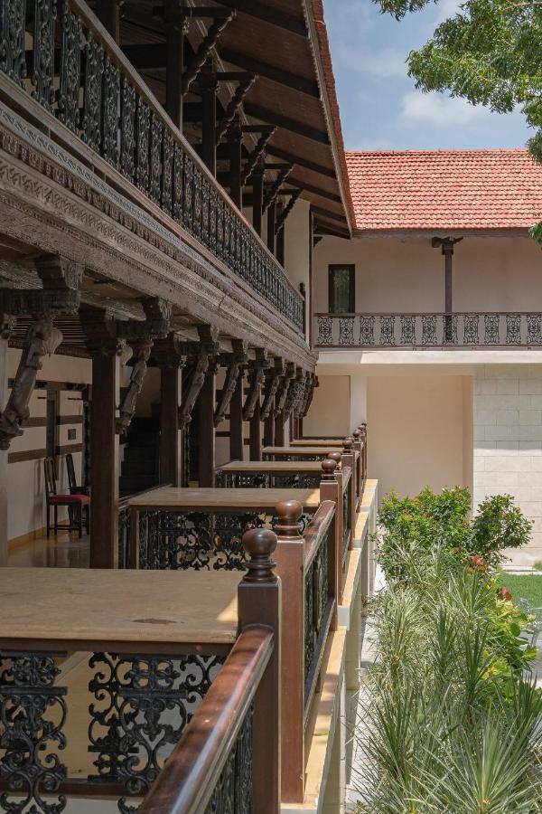 Tree Of Life Darbargadh Dared Hotel ภาวนาการ์ ภายนอก รูปภาพ