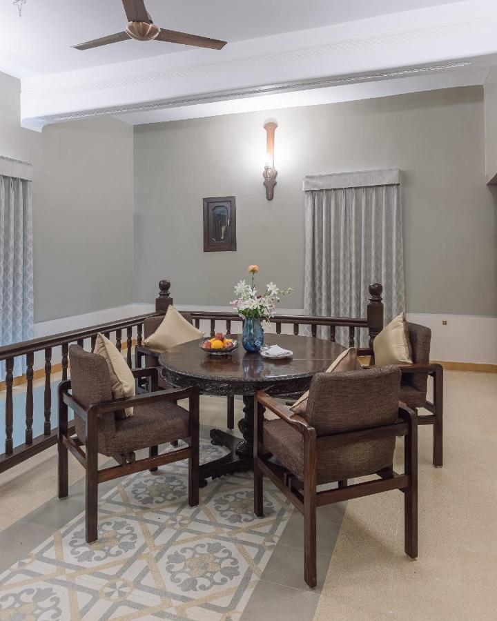 Tree Of Life Darbargadh Dared Hotel ภาวนาการ์ ภายนอก รูปภาพ